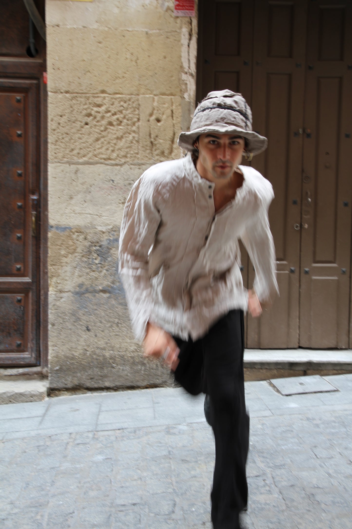 Camisa Berla beige Unisex (2 opciones)