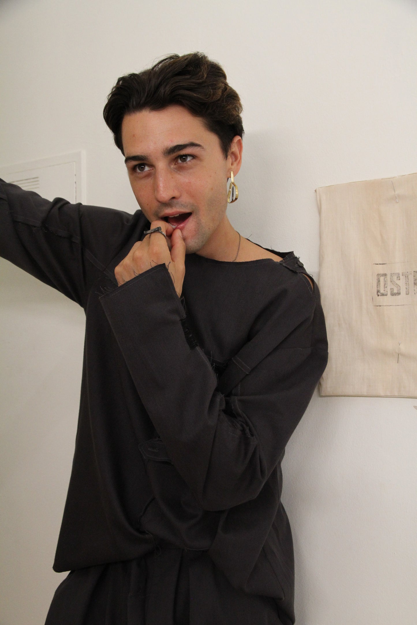 Camisa Devid larga Unisex (3 opciones)