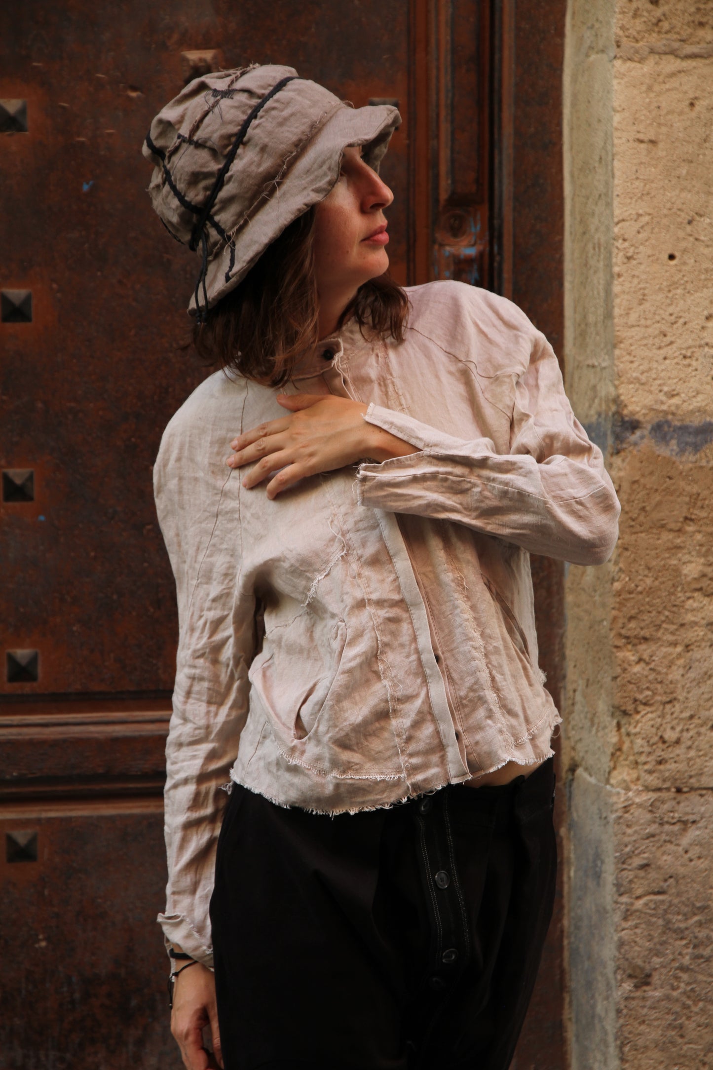 Camisa Berla beige Unisex (2 opciones)