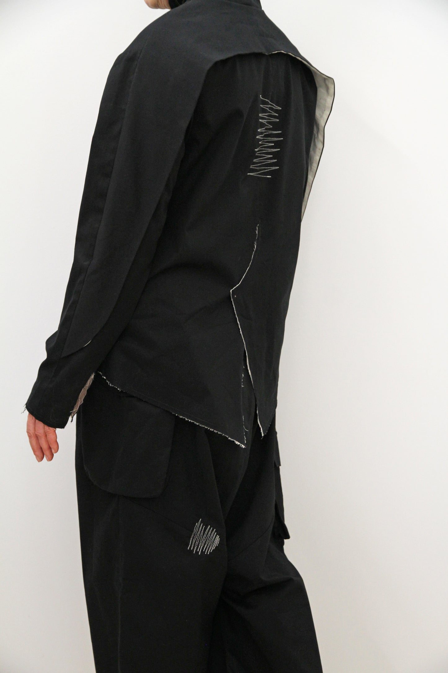 Chaqueta Chalino unisex (3 opciones de color)