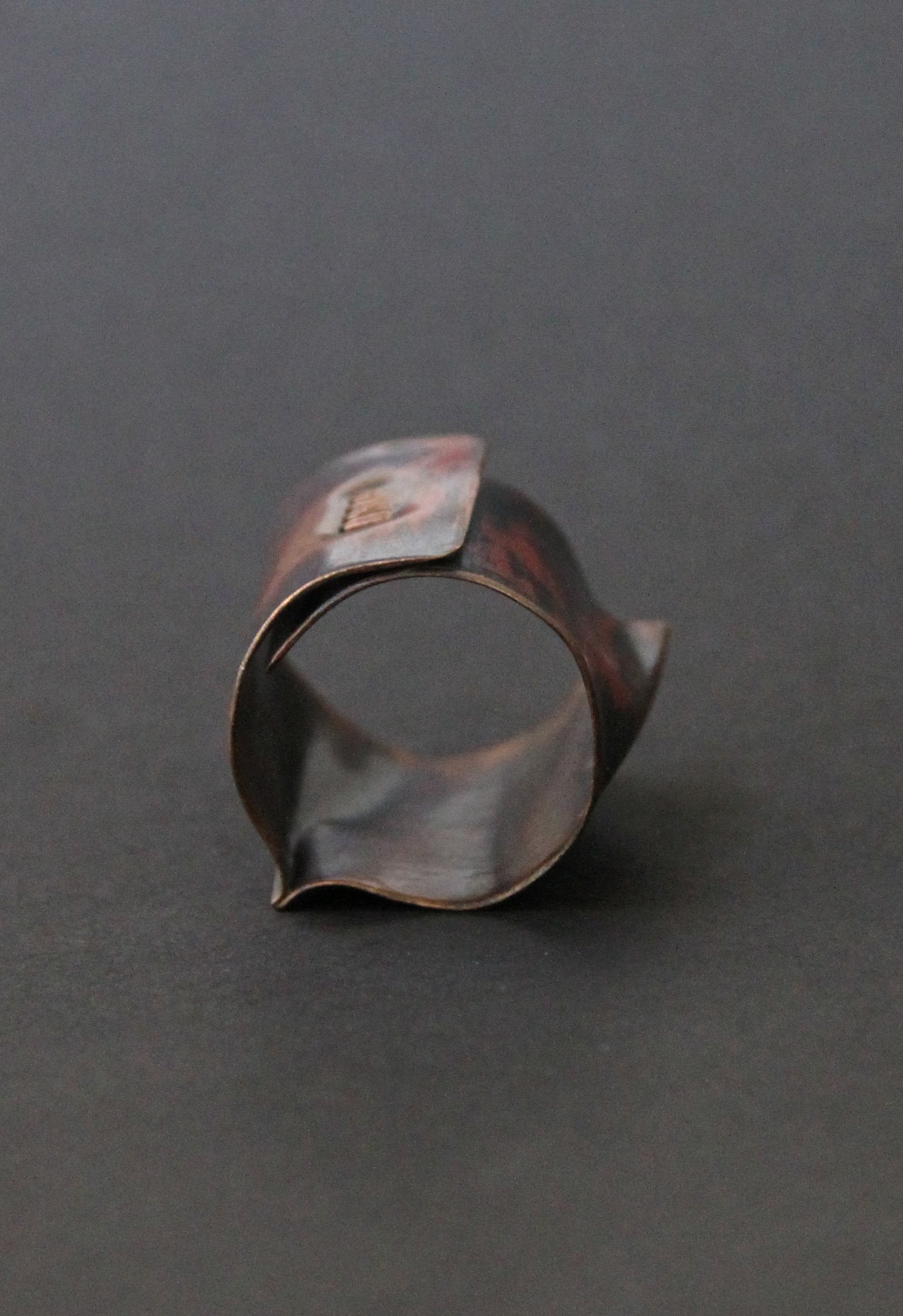 Ring 28 Unisex
