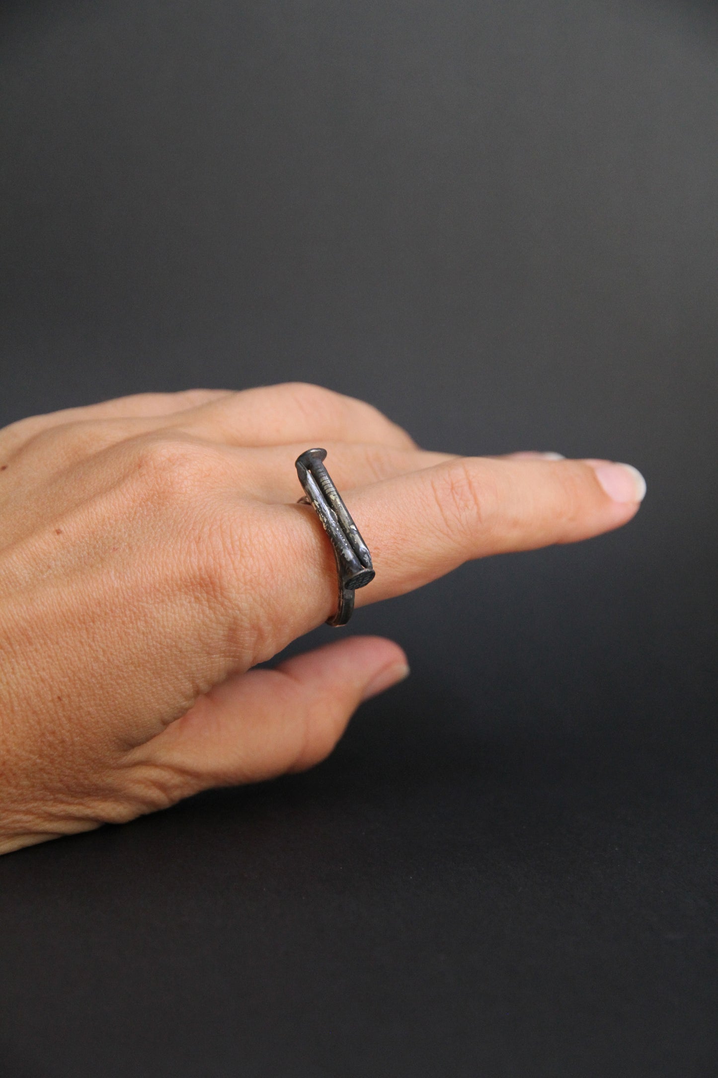 Anillo de uñas unisex