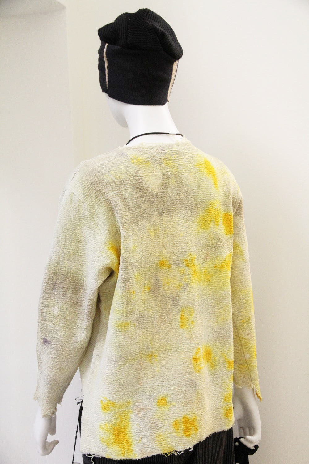 Suéter Frank de tejido teñido natural