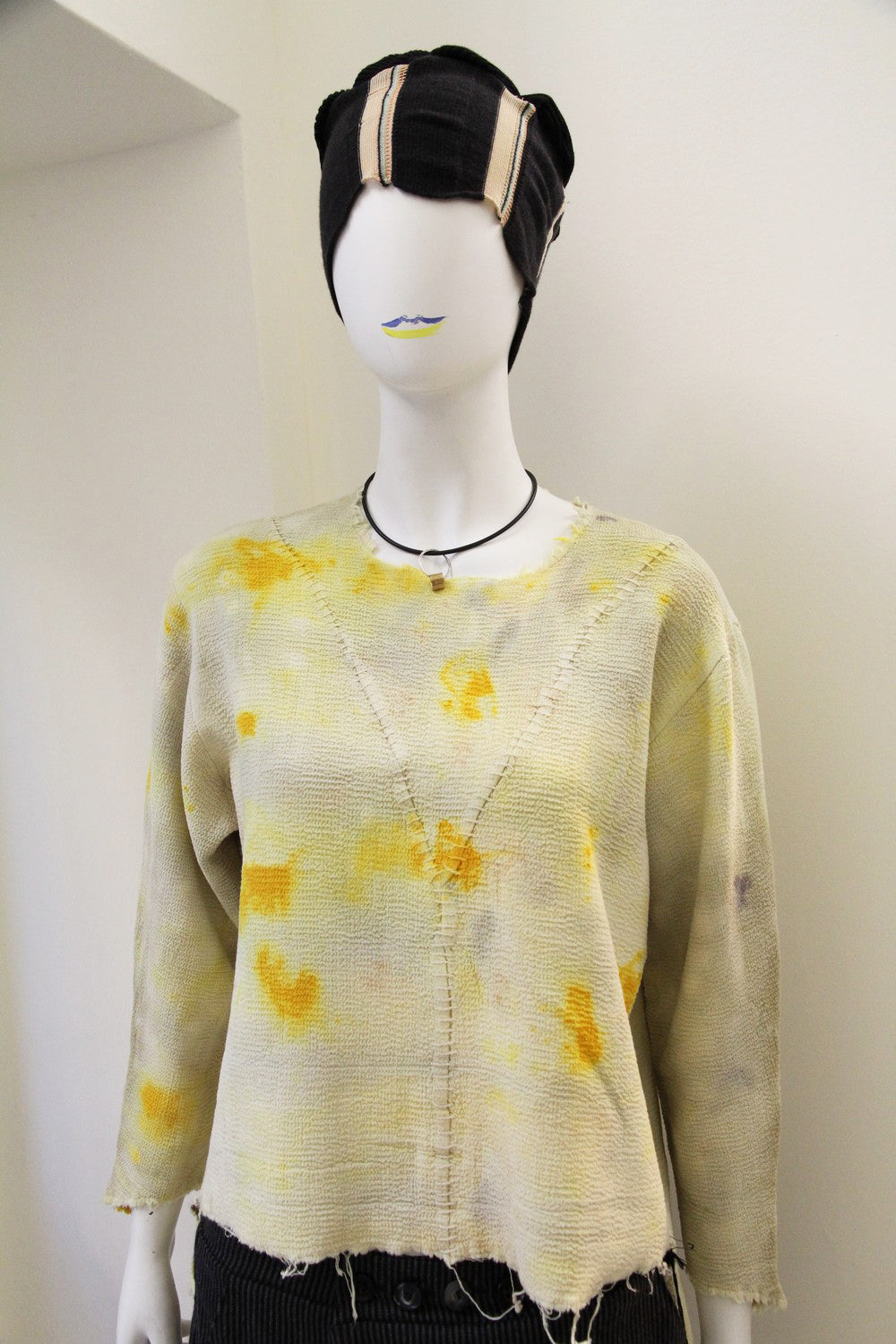 Suéter Frank de tejido teñido natural