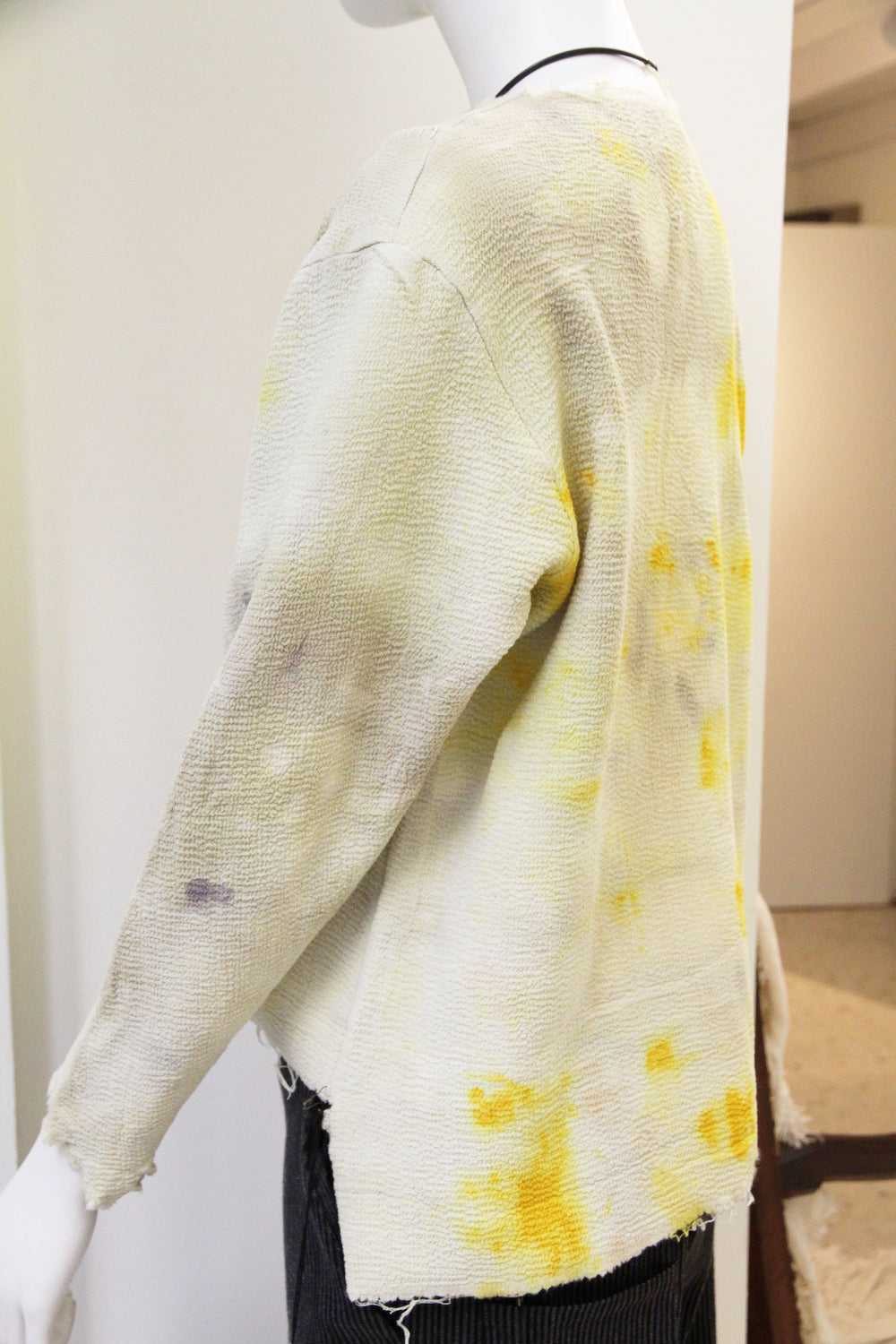 Suéter Frank de tejido teñido natural