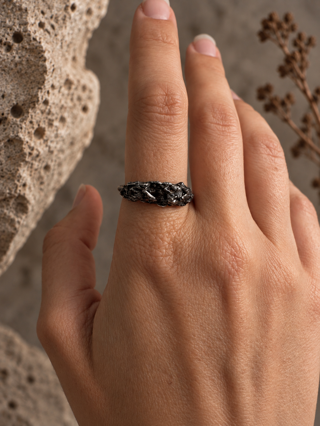 Anillo RELIC