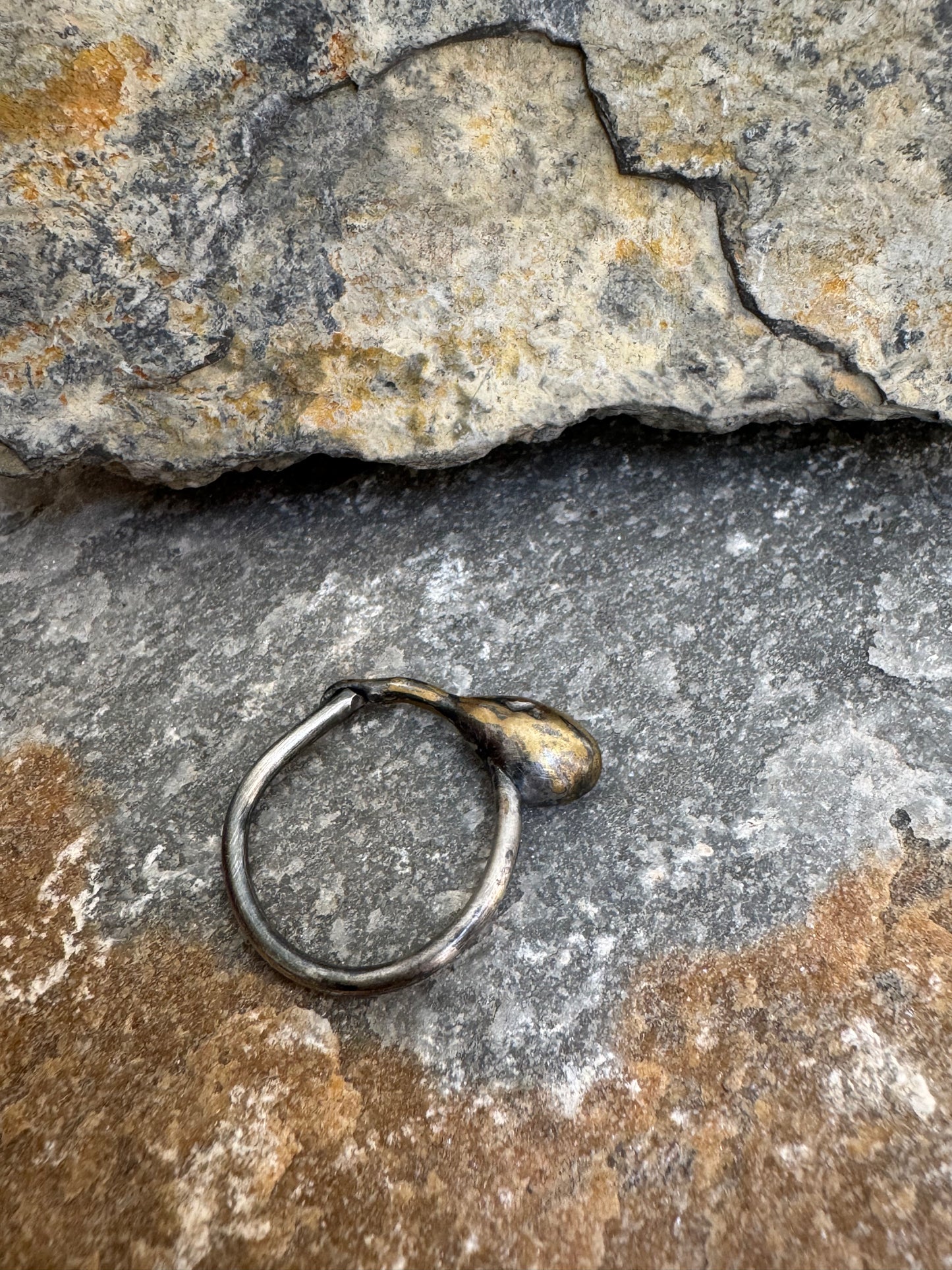Anillo Molten Drop