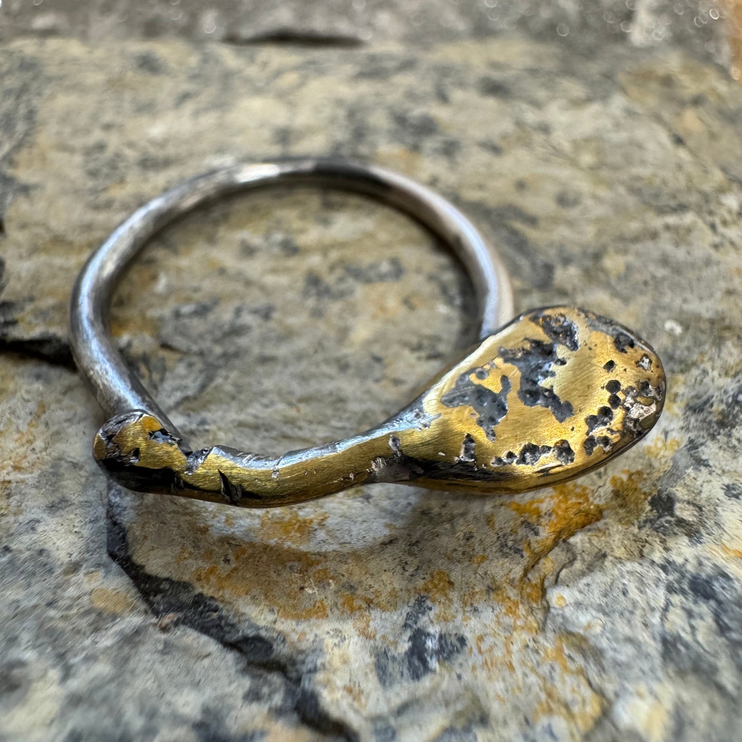 Anillo Molten Drop