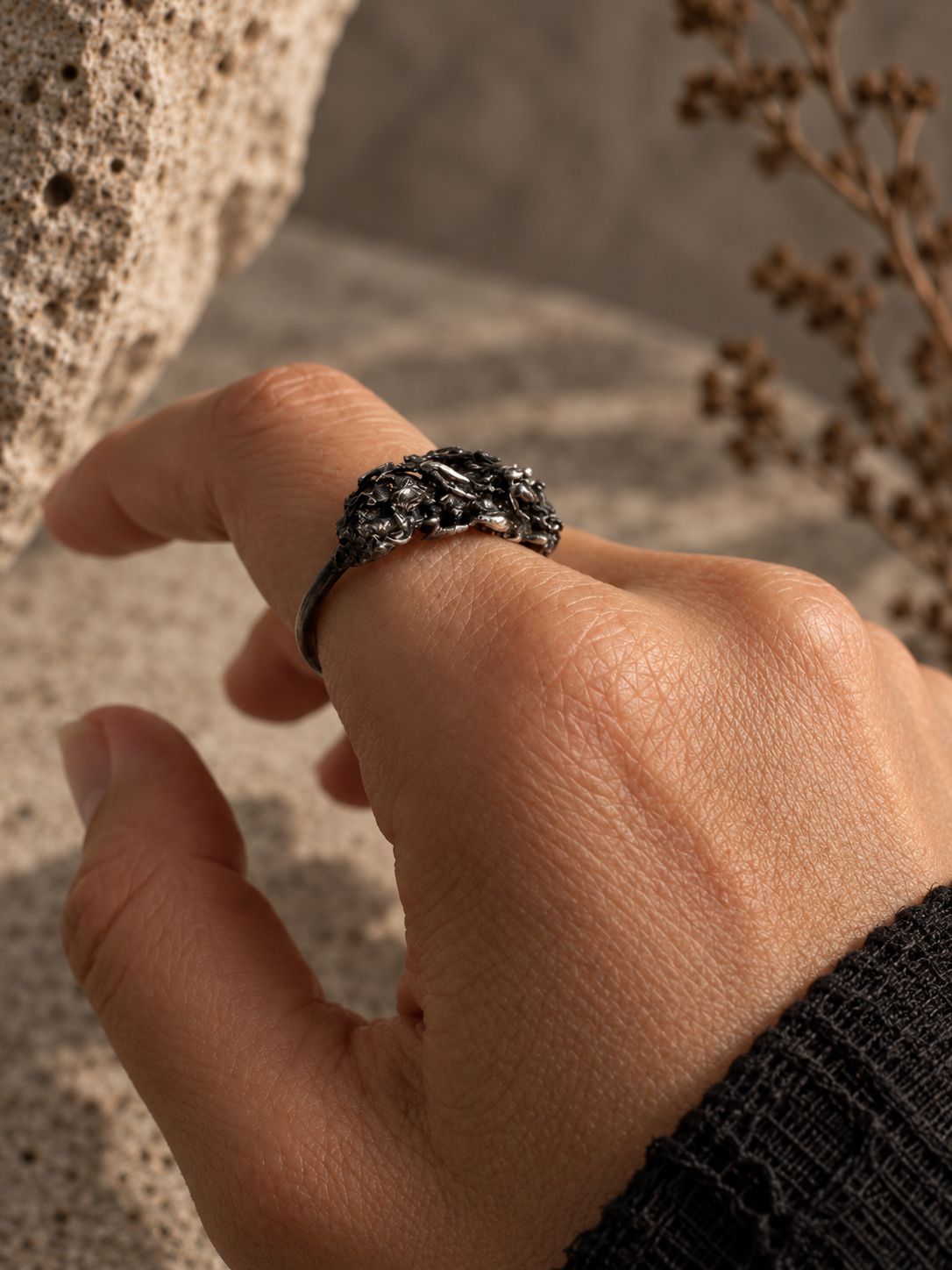 Anillo RELIC