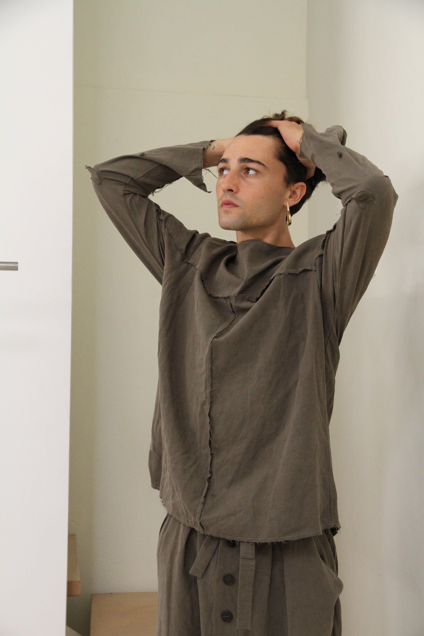 Camisa Devid larga Unisex (3 opciones) 