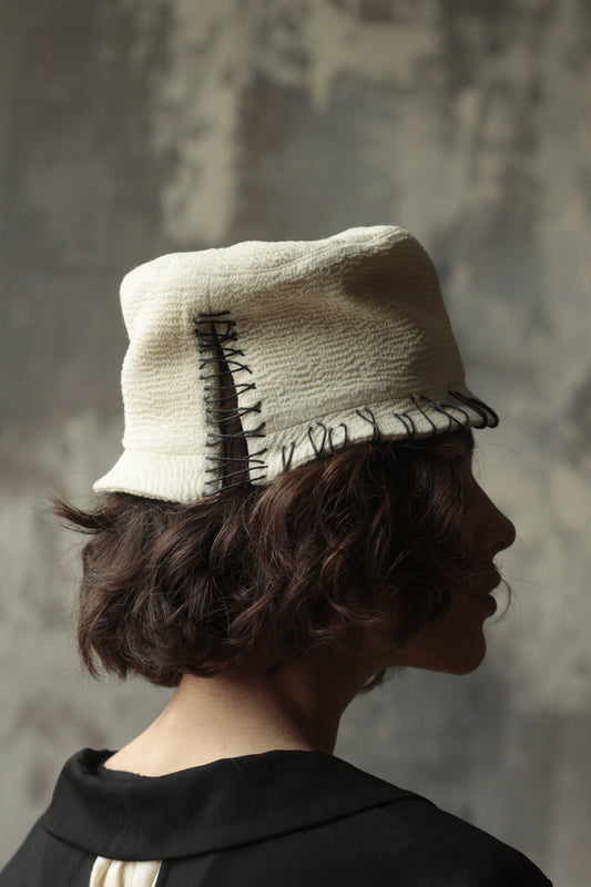 Hat Lin