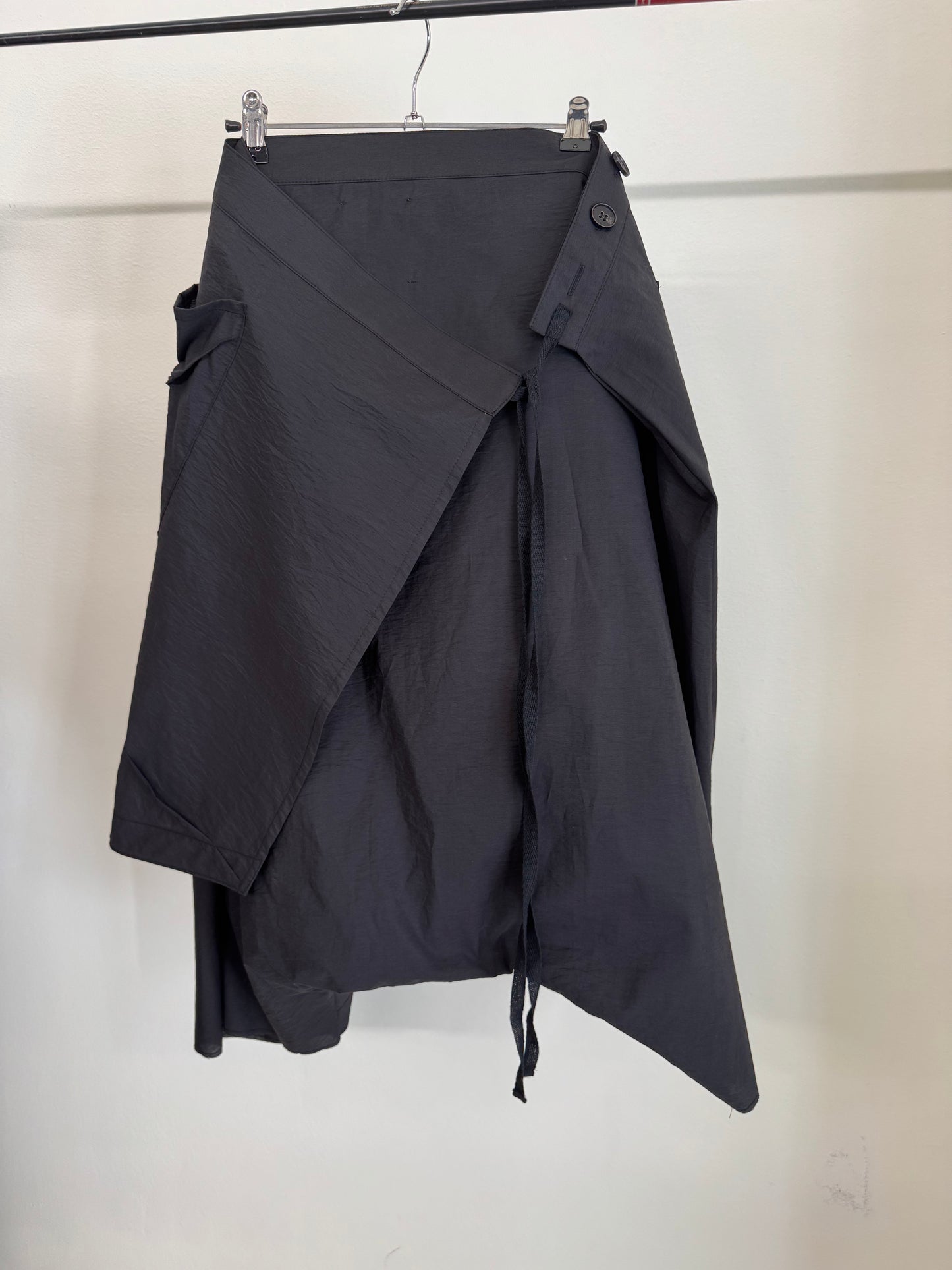 Pants Ushiro black unisex