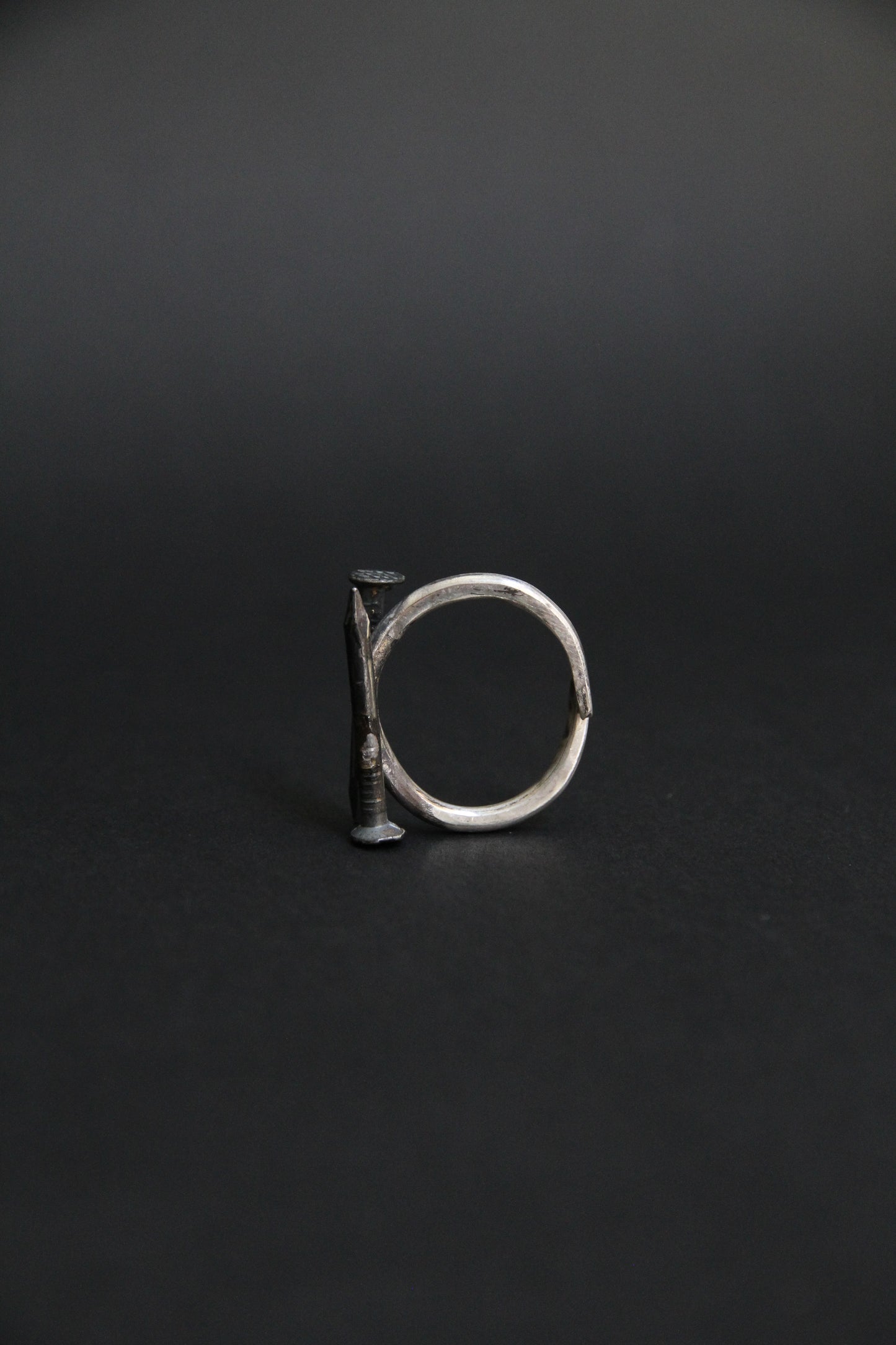 Anillo de uñas unisex