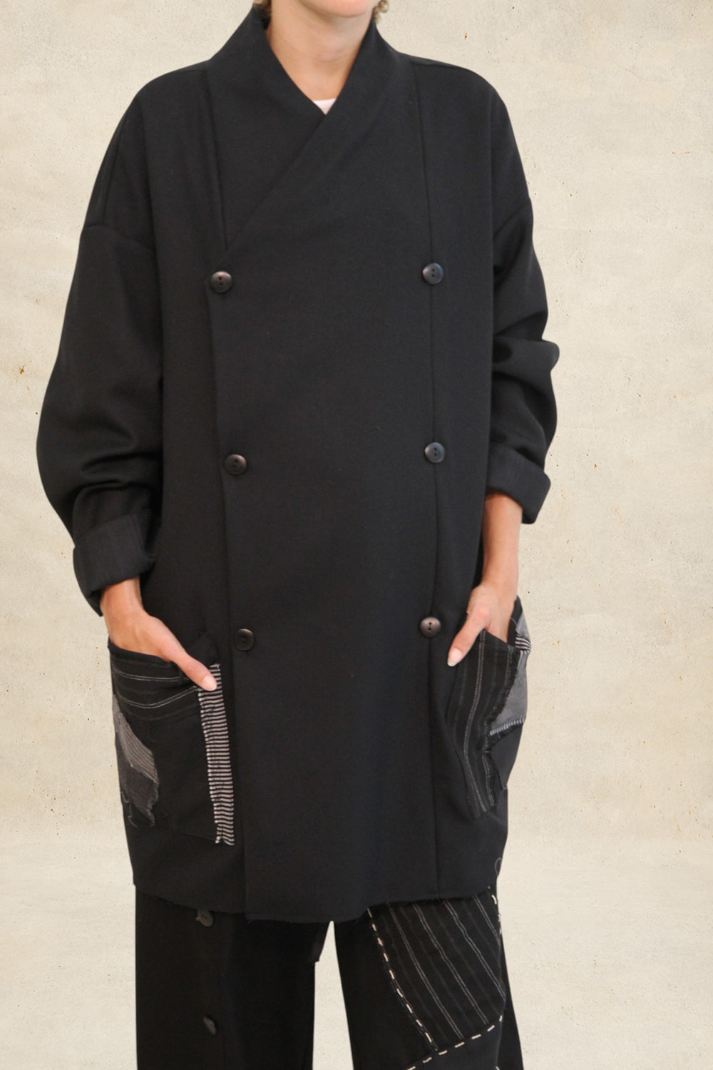 Abrigo Mender black Unisex
