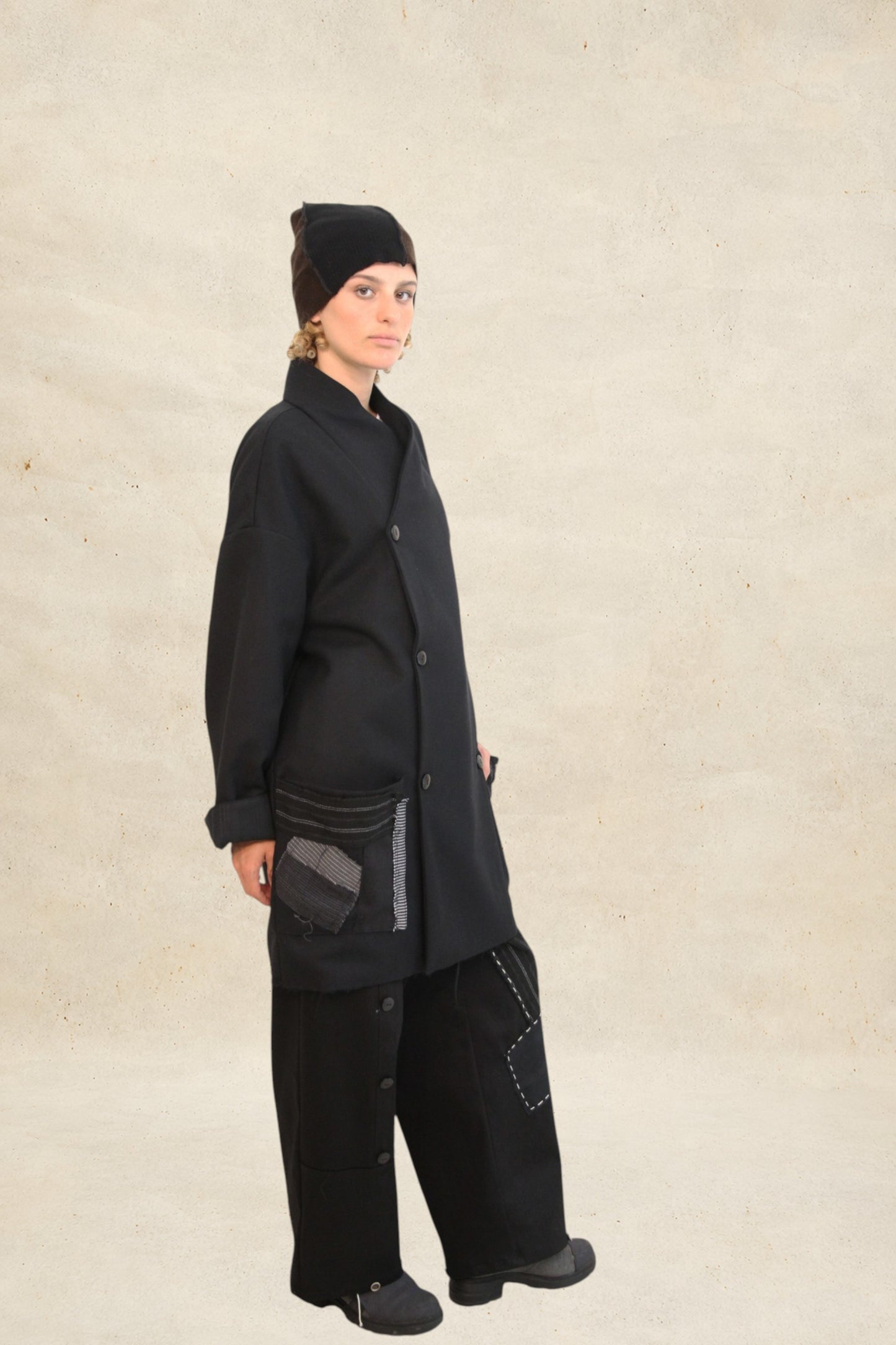 Abrigo Mender black Unisex