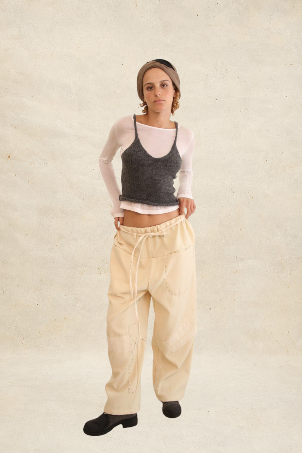 Pantalones Archive milk lana Unisex