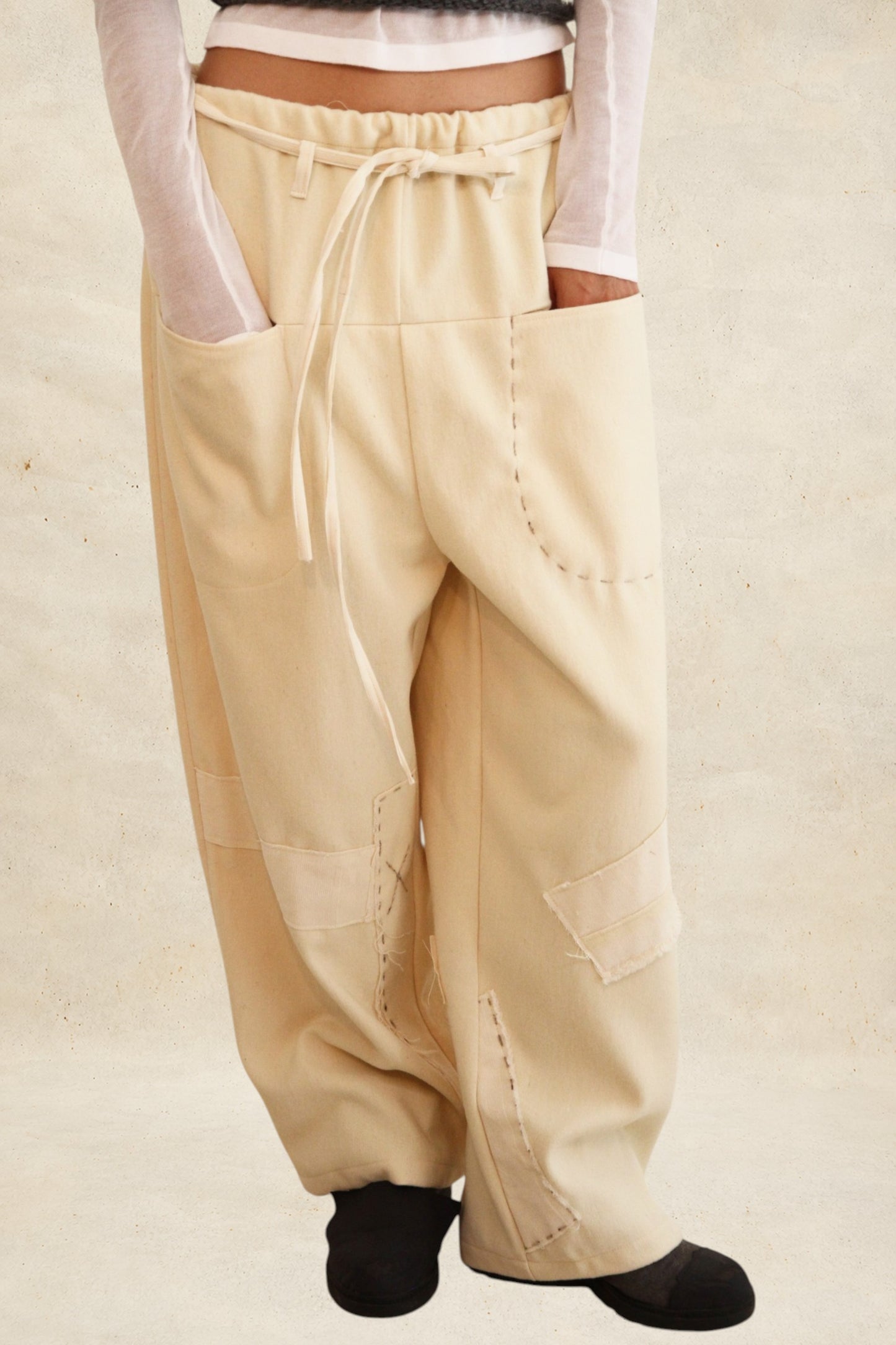 Pantalones Archive milk lana Unisex