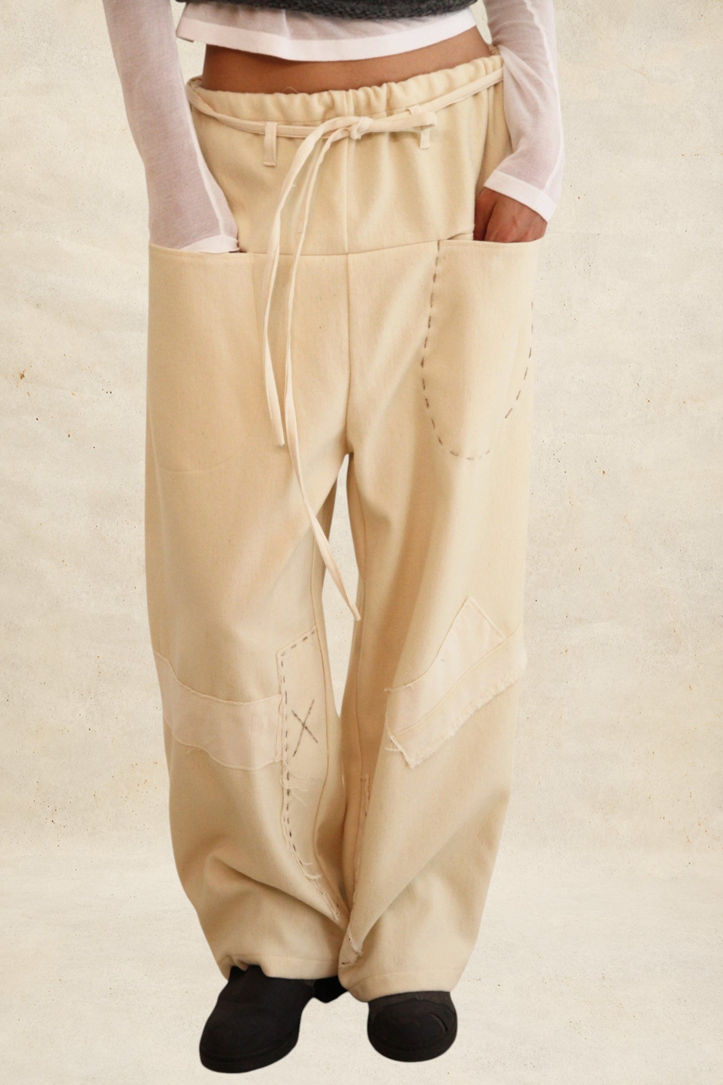 Pantalones Archive milk lana Unisex