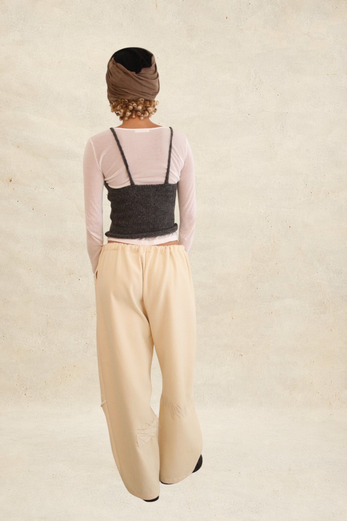 Pantalones Archive milk lana Unisex