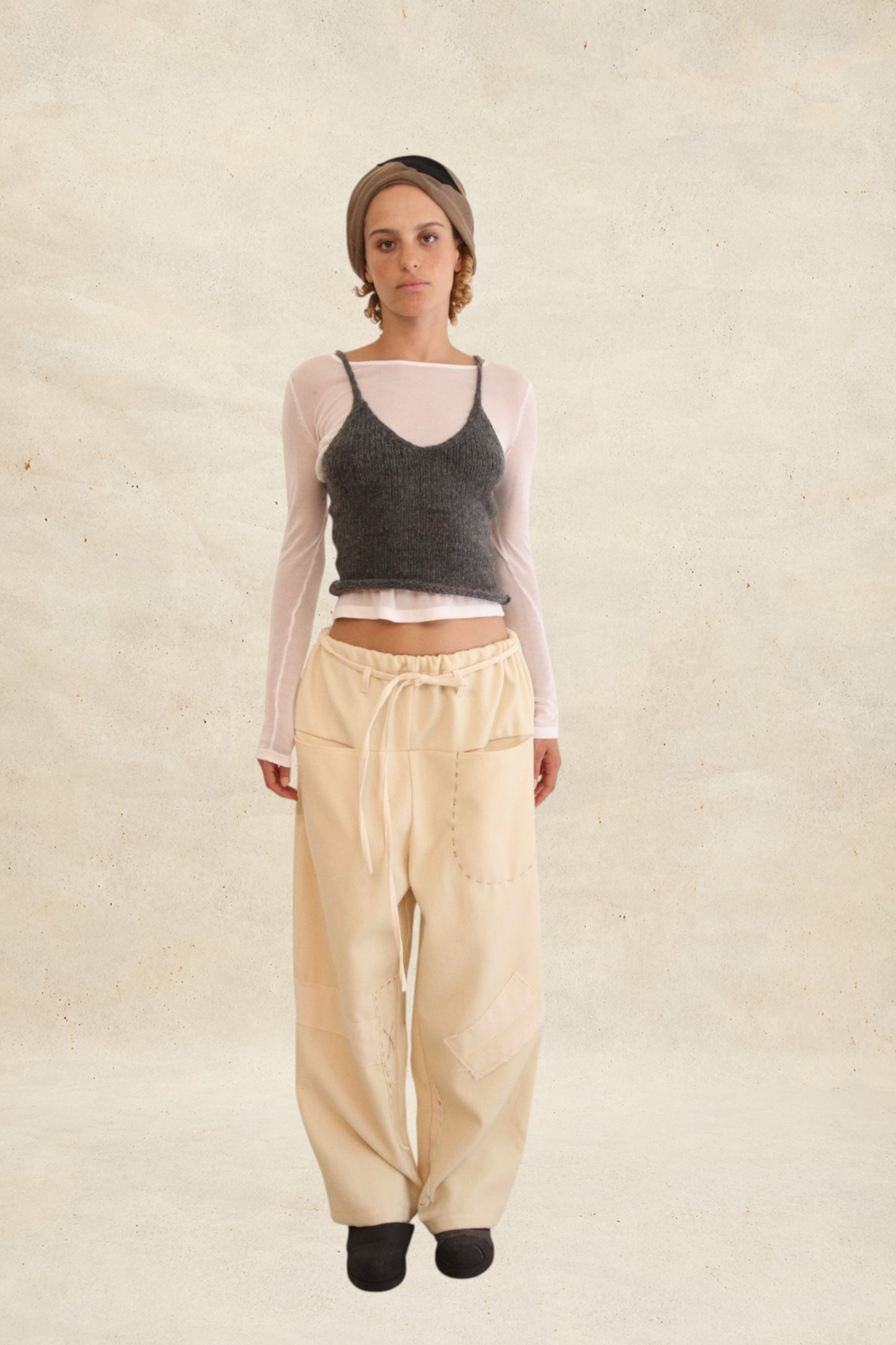 Pantalones Archive milk lana Unisex